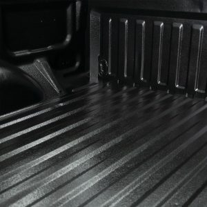 poliurea para proteger la caja de camioneta en ambientes industriales